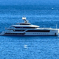 In Costa d'Amalfi lo yacht di lusso "Quinta Essentia", simbolo dell'innovazione tecnica 