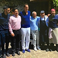 John Elkann con la famiglia in vacanza a Positano. Tappa di gusto da Lorenzo a Scala /foto