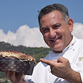 Minori, Sal De Riso presenta la prima edizione de "La Notte del Panettone in riva al mare": «È sempre stato un mio desiderio»