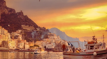 La Chiesa cattolica ricorda San Patrizio. Meteo: soleggiato. Good Morning Amalfi