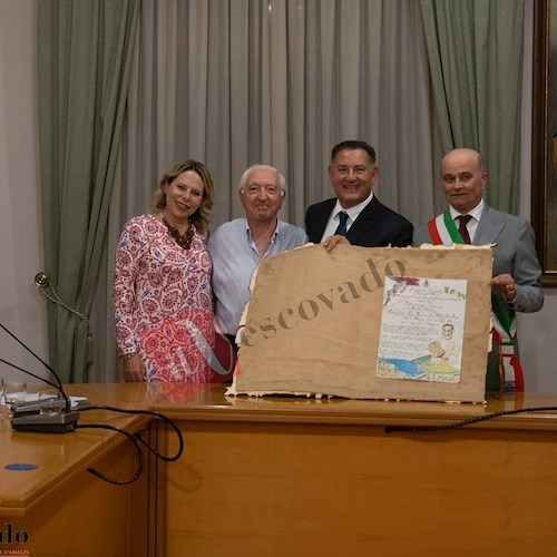 Sal De Riso Cittadino onorario di Tramonti<br />&copy; Leopoldo De Luise