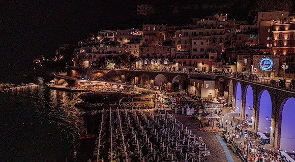 Ad Atrani la tradizione si fa gusto: 21 e 22 agosto torna La Sagra Del Pesce Azzurro 